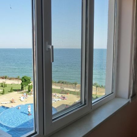 Sea View Panorama Apartment On Complex With Pools And Beach, Sveti Vlas Buitenkant foto