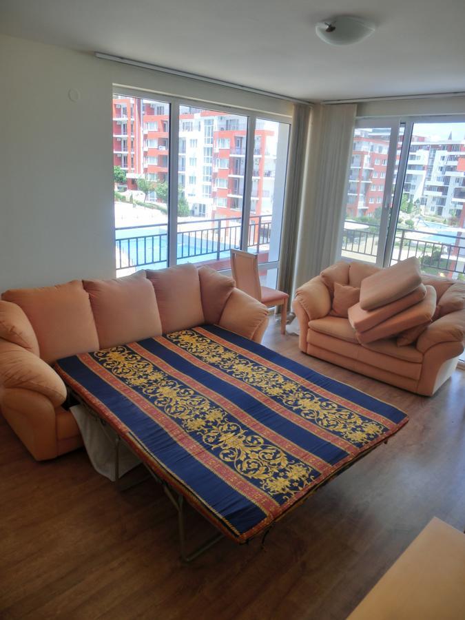 Sea View Panorama Apartment On Complex With Pools And Beach, Sveti Vlas Buitenkant foto