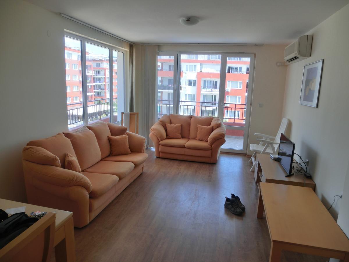 Sea View Panorama Apartment On Complex With Pools And Beach, Sveti Vlas Buitenkant foto