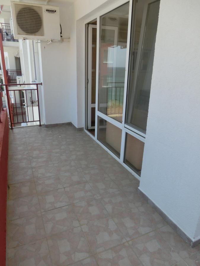 Sea View Panorama Apartment On Complex With Pools And Beach, Sveti Vlas Buitenkant foto