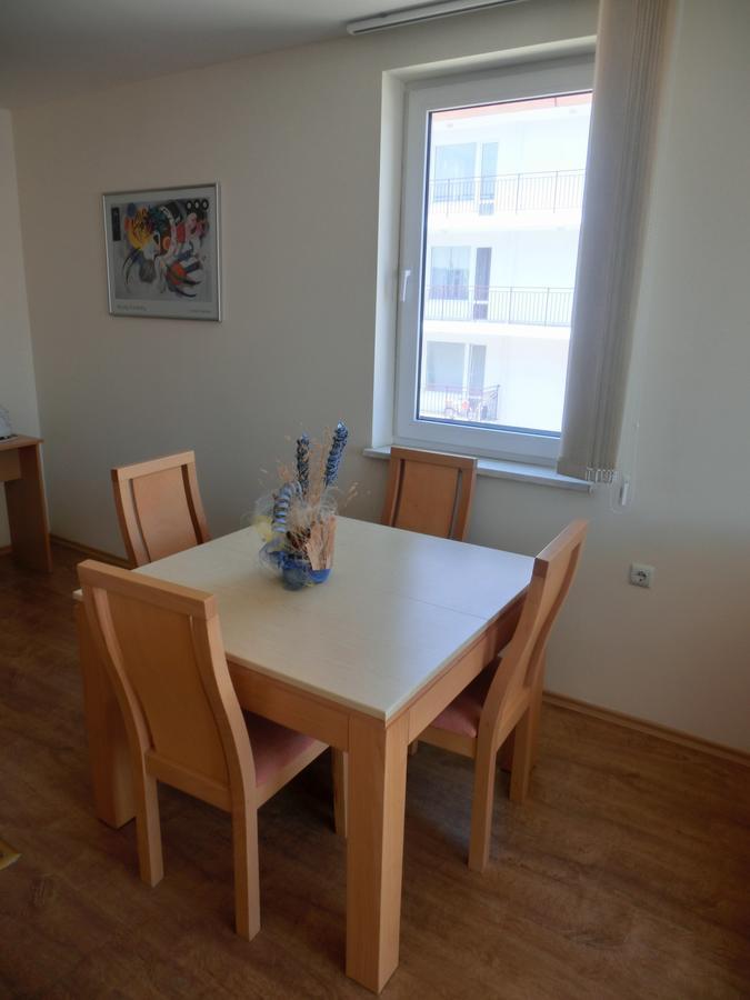 Sea View Panorama Apartment On Complex With Pools And Beach, Sveti Vlas Buitenkant foto
