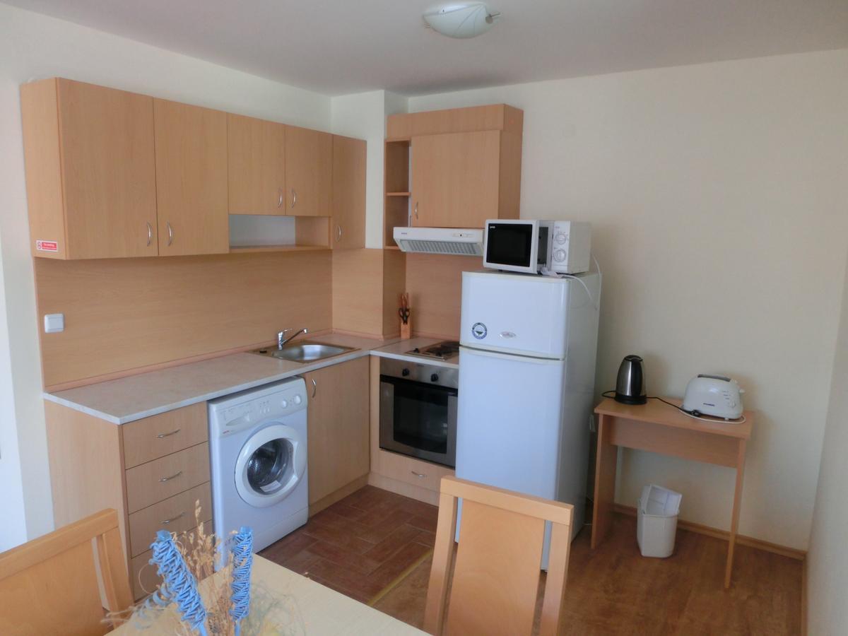 Sea View Panorama Apartment On Complex With Pools And Beach, Sveti Vlas Buitenkant foto
