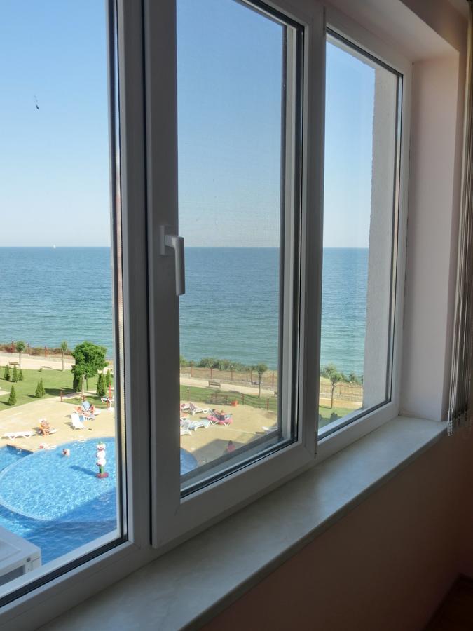 Sea View Panorama Apartment On Complex With Pools And Beach, Sveti Vlas Buitenkant foto